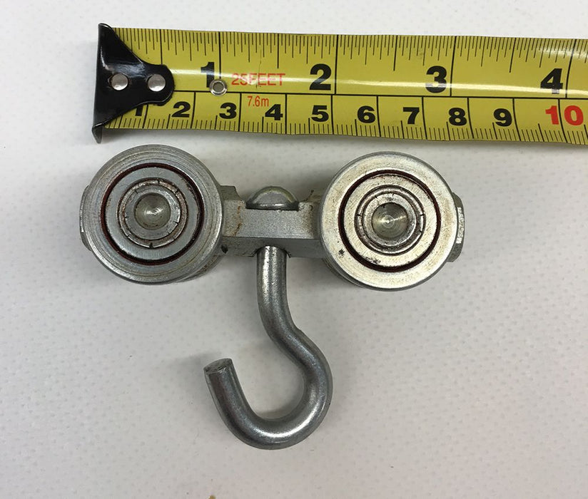 Swivel 4-Wheel Trolley with Hook